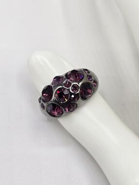 Swarovski Crystal Elements Gunmetal Ring Purple Pink Size 7.5 Bridal Prom